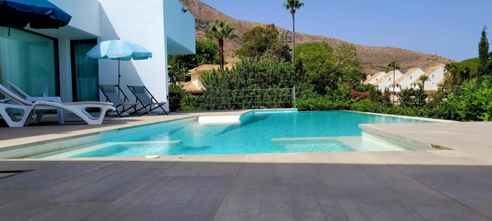 Villa Avenida De Hacienda Benalmadena